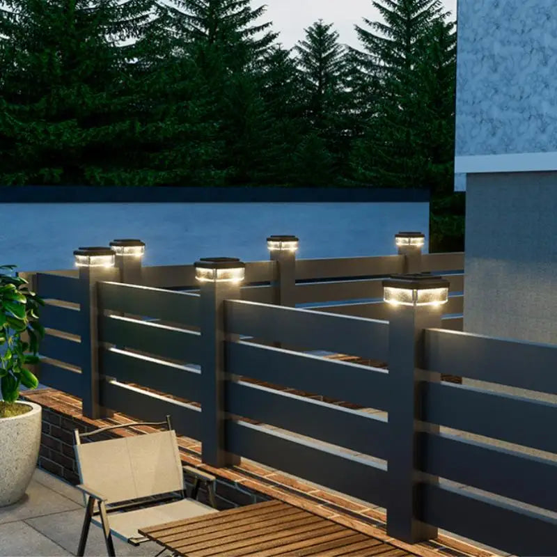 1Pcs IP65 Waterproof Solar Fence Lamp Solar LED Light Post Cap Lights LED Fence Lighting Fence Warm White Home Garden Decoration